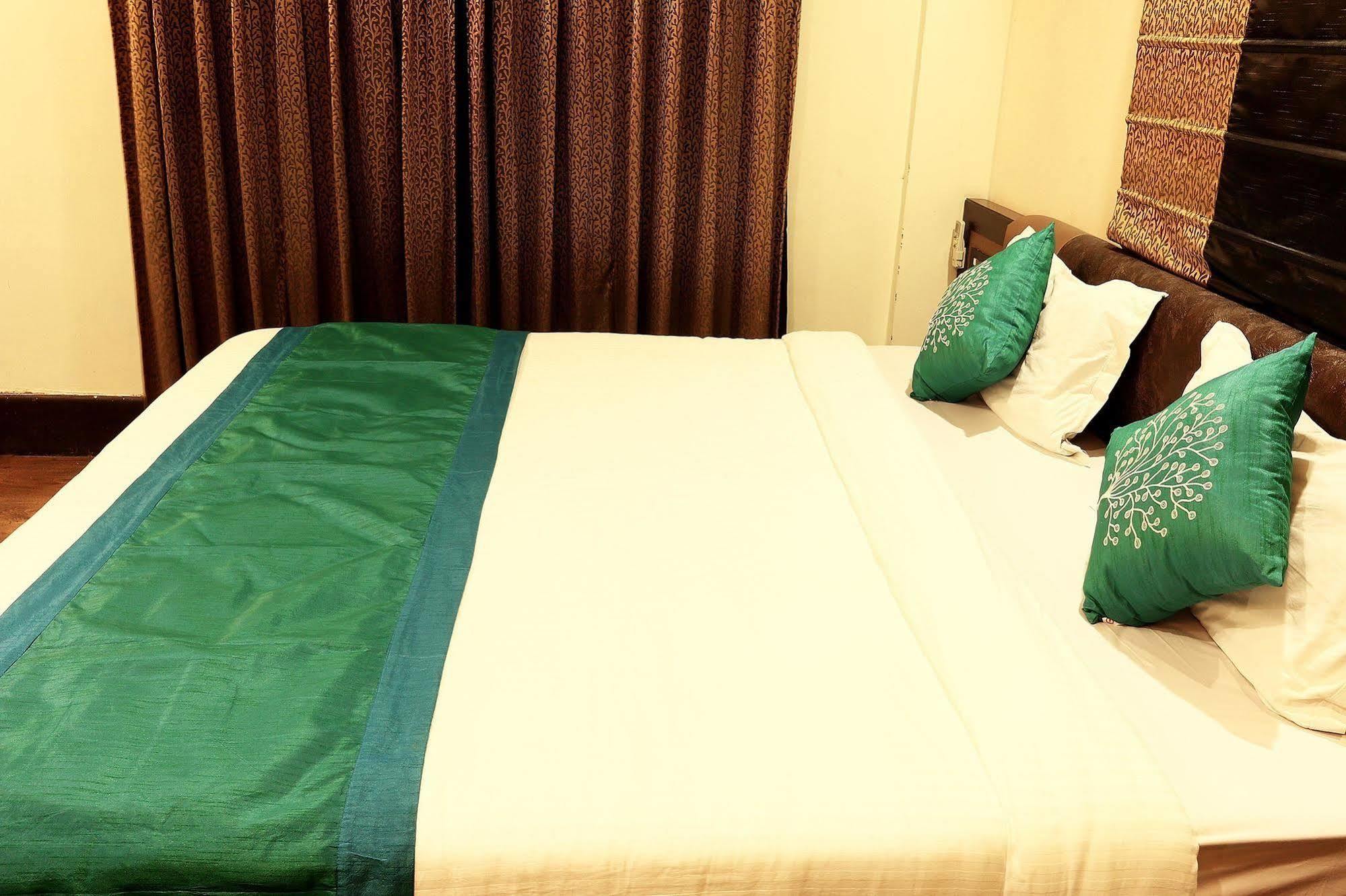 Tangerine Guest House Calcutta Exterior foto
